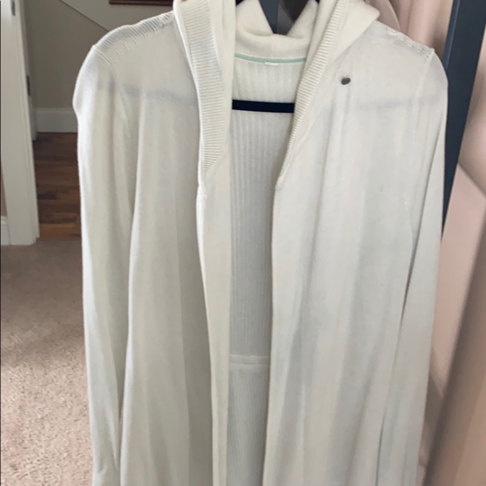 Lululemon hooded sweater